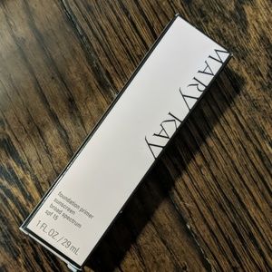 Mary Kay foundation primer